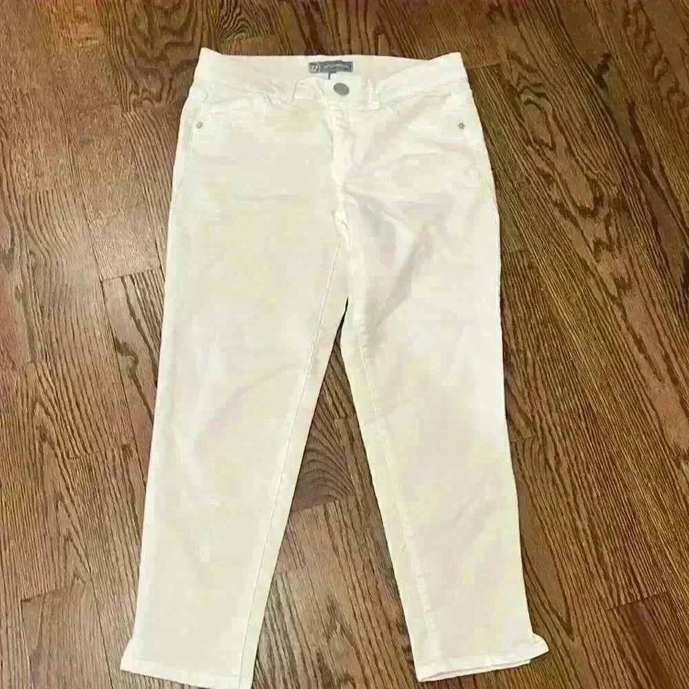 Wit and wisdom, white pants